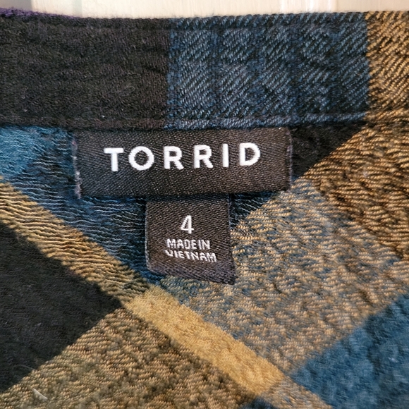Torrid Crinkle Flannel Gauze Ruffle Tie Front Tank Blouse - Picture 4 of 6